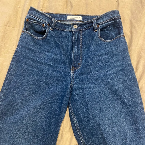 Ultra High Rise 90s Straight Jean - Picture 9 of 9